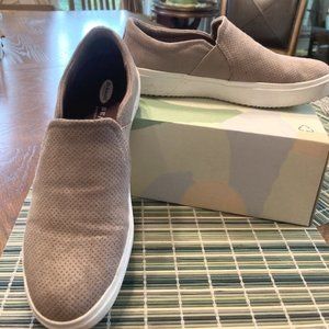 Dr. Sholls Microfiber Sneaker 8M